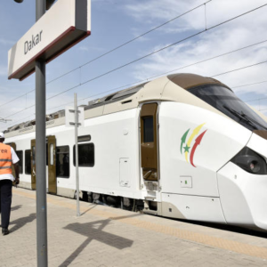 Le Sénégal a lancé la deuxième phase du train express de Dakar
